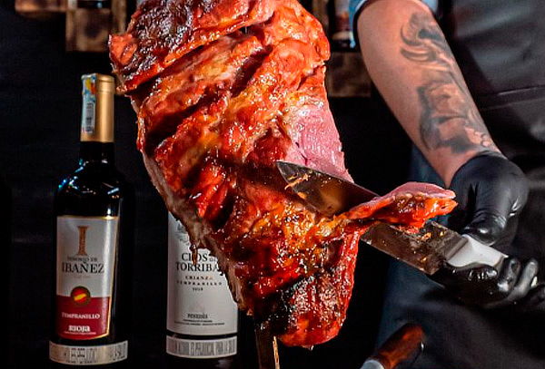 Experiencia Rodizio: Acompañamientos y Bebida Incluidos 
