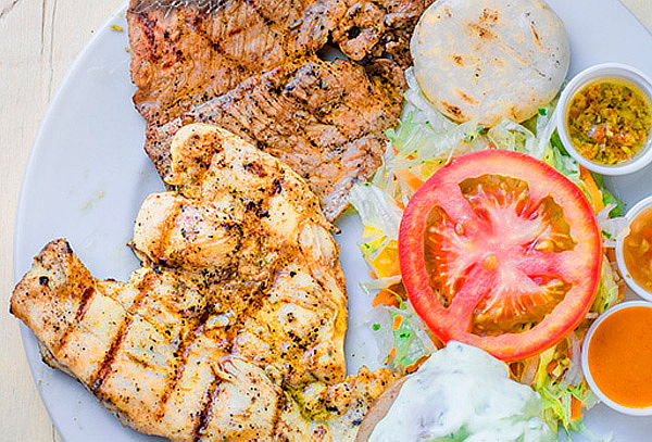 2 Mixtos a la Parrilla a Elección + 2 Gaseosa 