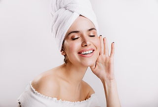 Limpieza Facial Profunda + Velo de Colageno + Cabina LED