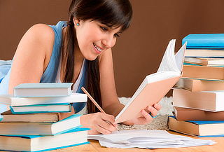 Preparación Exámenes B1, B2, C1  con Cambridge Institute