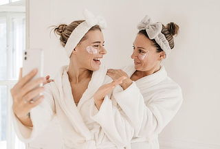 Spa Celebración para 2 o 4 Amigas + Jacuzzi 