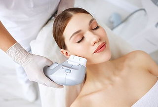 Rejuvenecimiento Facial 16 Sesiones NO INVASIVO + HIFU