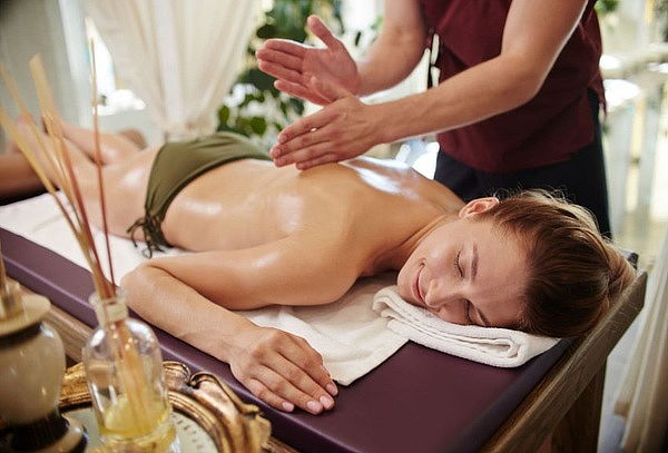 Masaje Relajante 60 min + Aromaterapia + Presoterapia 
