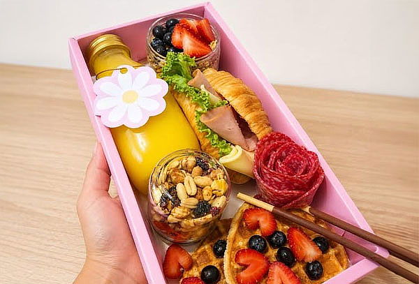 Desayuno Especial: Buenos Días Mamá