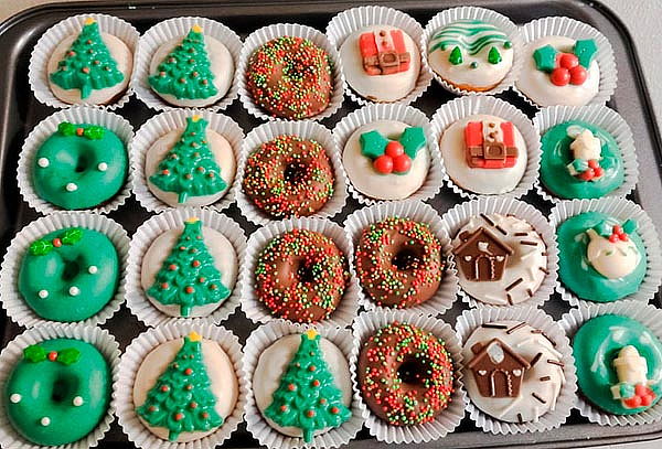 30, 50 o 100 Mini Donas para Acompañar tus Eventos