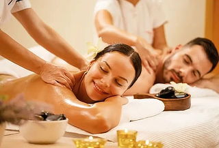 Sesión de Spa para 2 con Masaje Relajante, Sauna y Bebida