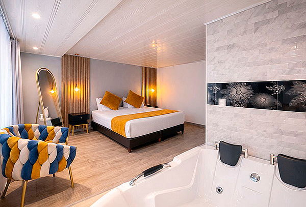 Noche Romántica para Pareja Opción Jacuzzi