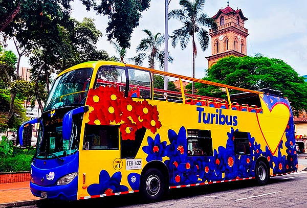 Tour Panorámico por Medellín: Moderno e Innovador 