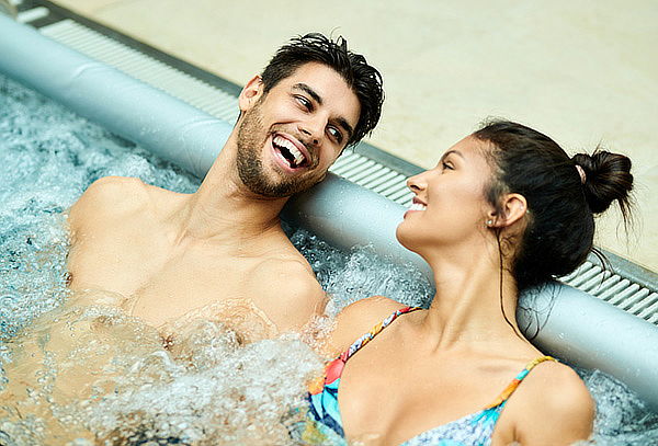 Spa Ritual de Amor para Papá , Jacuzzi Espumoso en Modelia  