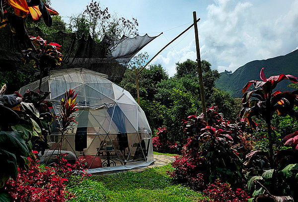 1 Noche de Alojamiento en Dome Glamping + Jacuzzi Aclimatado