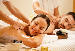 Spa y Terapia Descontracturante para 1 o 2  + Sauna o Turco 