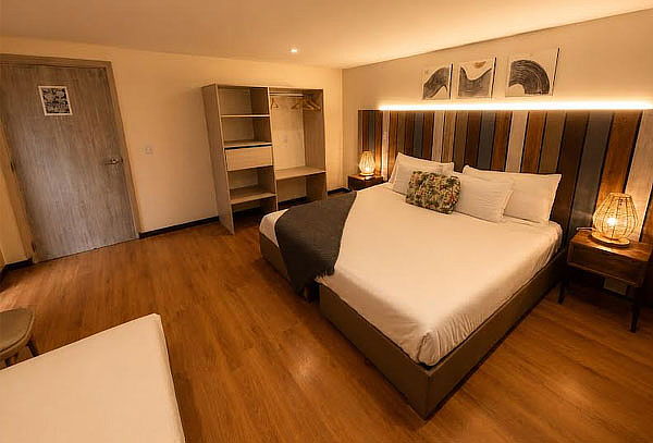 Spa DIAMANTE para 2 Personas + 2 Horas de Alojamiento 