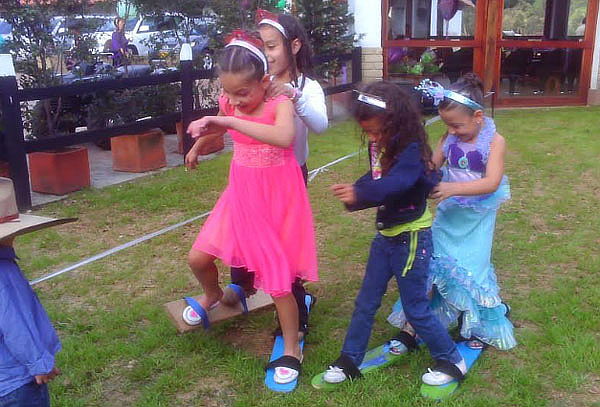 Paquete Match Recreativo para tus Eventos con Magia + Baile