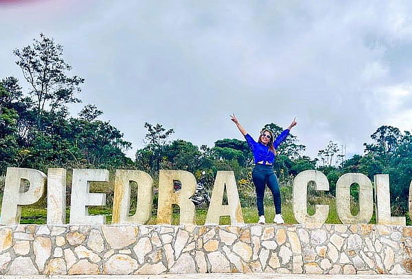 Pasadía a Piedra Colgada y Laguna de Fúquene