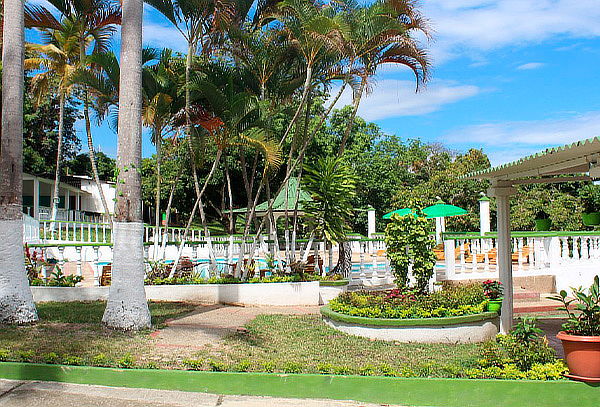 Alojamiento en Zona Camping en Mesitas con Desayuno 