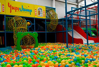 2x1: 2 Horas en Trampolines, Playground y Cancha de Futbol
