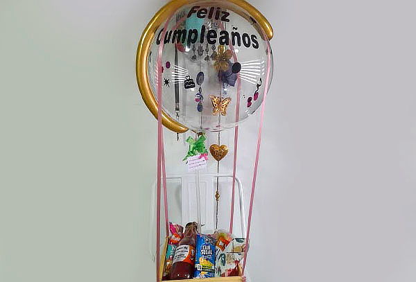 Globo Burbuja Personalizado con Frutos Rojos Temático
