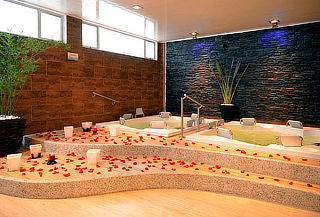 Plan Bienestar: Spa + Masaje + Comida Saludable