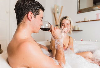 Spa Relax Total Para Dos Con Masaje, Tina Y Copa de Vino