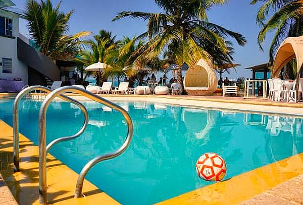 Pasadía Premium Cartagena: Transporte + Almuerzo + Piscina