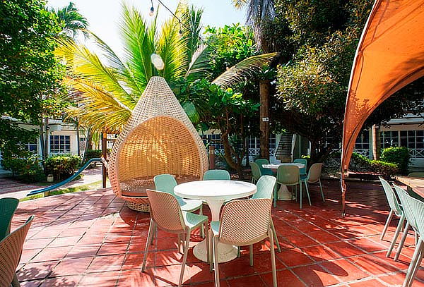 Pasadía Premium Cartagena: Transporte + Almuerzo + Piscina