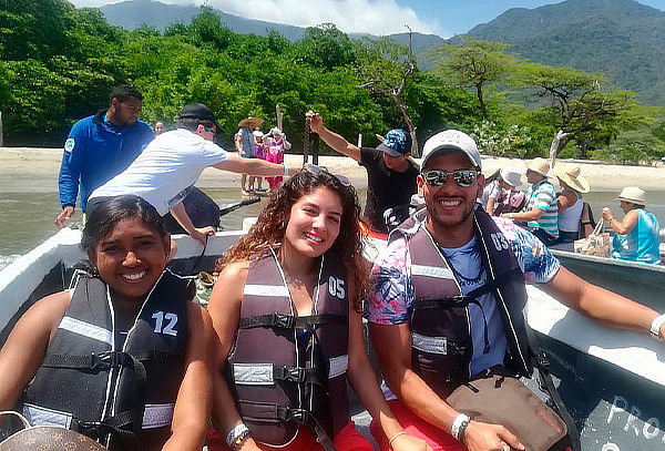 Pasadía en Playa Blanca + Almuerzo