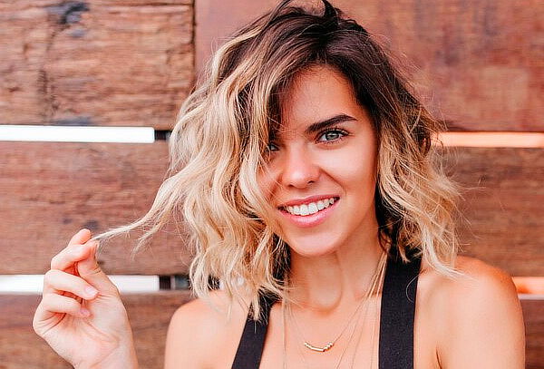 Renovación de Look Look Con Mechas O Rayitos