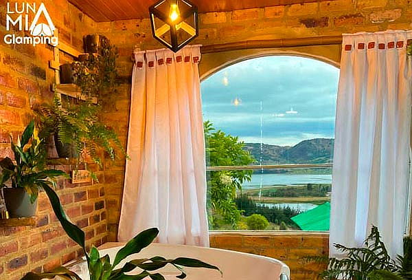 1 Noche Romántica Glamping Domo + Desayuno Aquitania Boyacá 