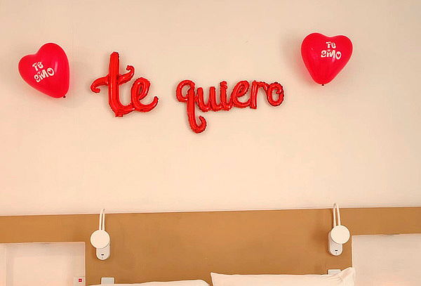 Noche Romantica + Vino + Tabla de Quesos en Villeta 