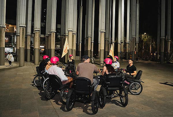 Recorrido y Tour por Medellín en Triciclo Eléctrico  