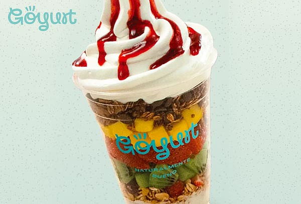 Go Parfait con 5  topping y 1 salsa a elección
