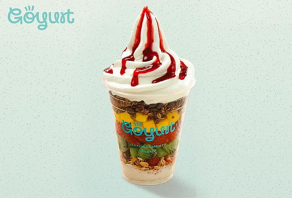 Go Parfait con 5  topping y 1 salsa a elección