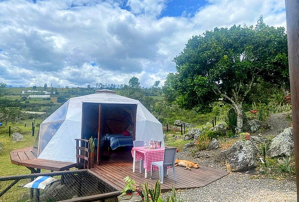 Glamping romántico 2D/1N + Jacuzzi climatizado en Pacho