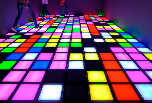 Experiencia y Juego Interactivo en Piso LED - FlinkPix