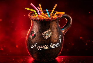 Mega Coctel para 5 Personas con Experiencia de Karaoke