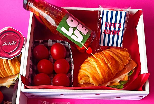 Caja de Madera Tipo Desayuno Gourmet