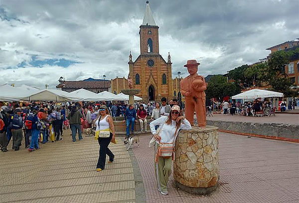 Pasadía en Villa de Leyva + Chiquinquirá + Ráquira