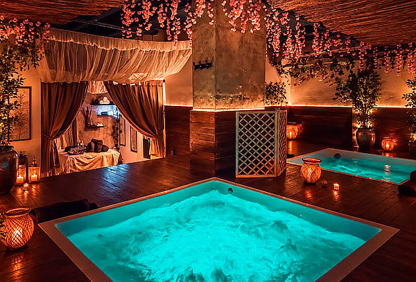 Spa Romántico Celebración en Pareja + Jacuzzi 