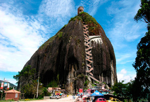 Guatape, Medellin, Tolu y Coveñas 