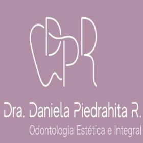 Dra. Daniela Piedrahita R Odontología Estética e Integral