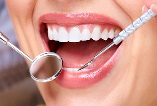 2x1 en Limpieza Dental + Consulta + Valoración 