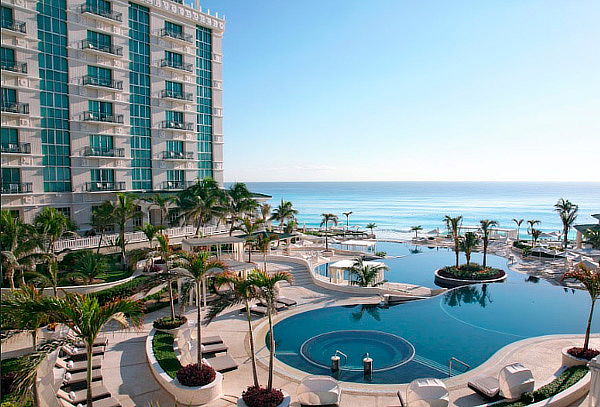¡SANDOS CANCÚN! 6D/5N  Para 4+  HOSPEDAJE + TRASLADO +REGALO