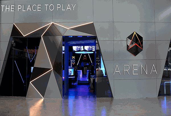 ¿Sin Plan? 1hr de Gaming en Arena Movistar ¡15 suc! 