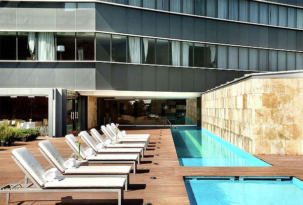HILTON Hotel: Day Spa con Masaje, Jacuzzi, Gym y Más