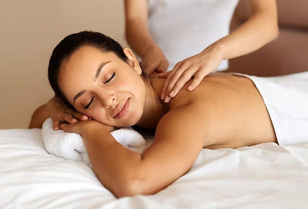 Masaje Relajante + Aromaterapia + Cojin anti estres 