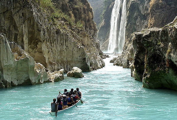 Aventúrate en Huasteca Potosina 3D/2N ¡Junio 04 -07, 2026!