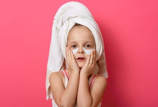 Spa de Niñas + Masaje + Exfolicación + Facial + Mascarilla