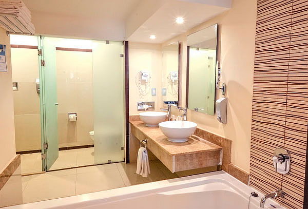 Disfruta de 6D/5N Para 4, Playa del Carmen ¡Sandos Playacar!