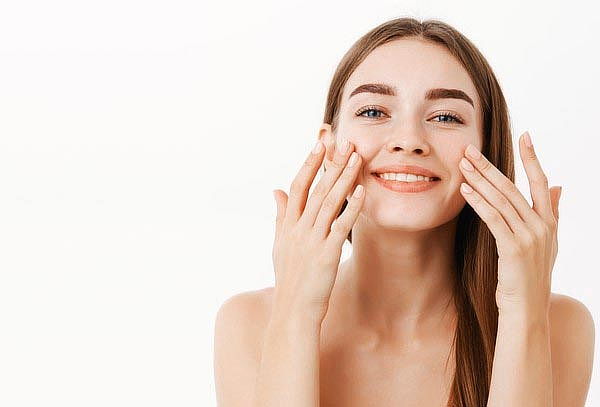 Lipo Instantánea en mejillas y papada con HIFU