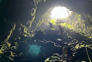 Cuevas de Lava + Volcán Xitle + Traslados + Box Lunch